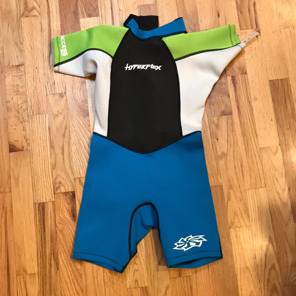 Hyperflex Access Child’s backzip shorty wetsuit